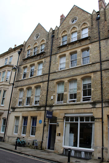 12 King Edward Street