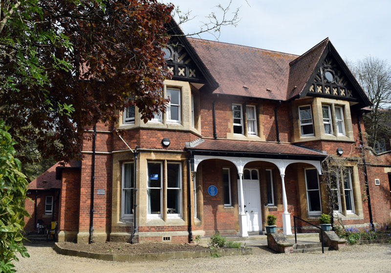 94 Woodstock Road