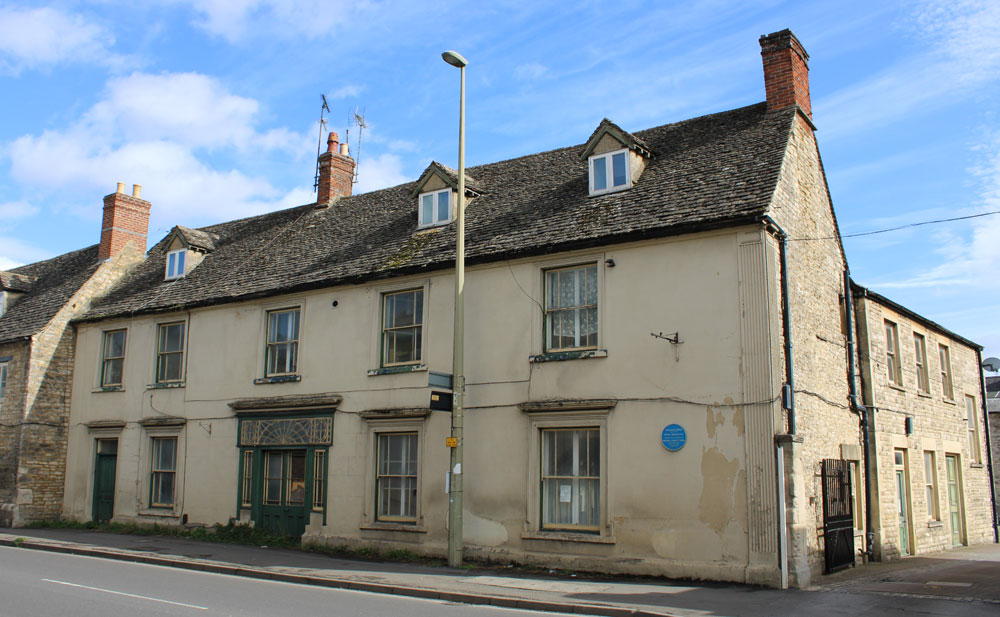 8 Bridge Street
