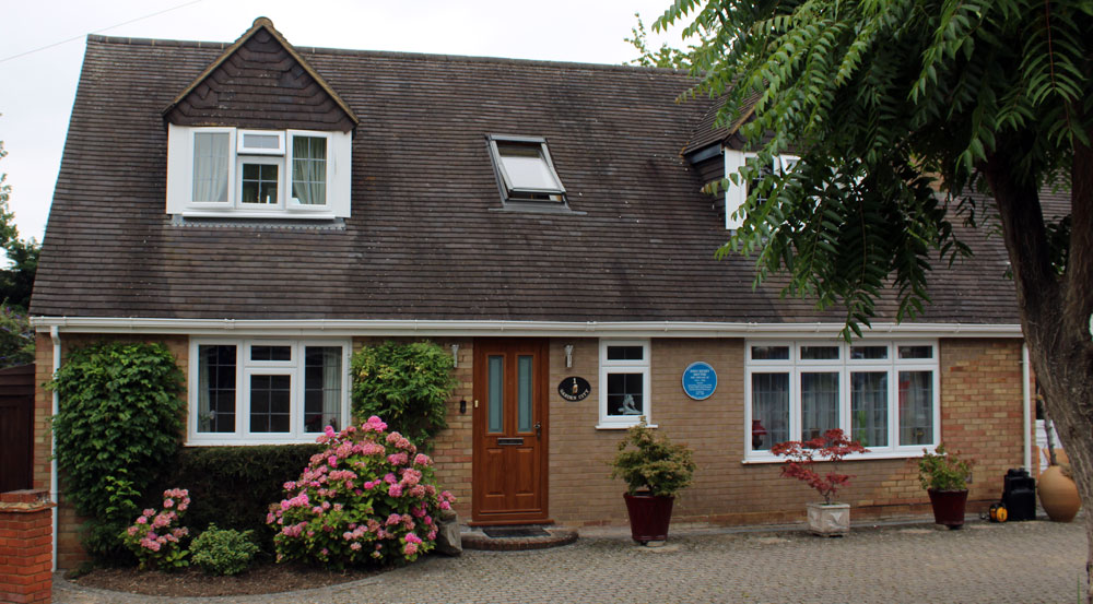 1 Garden City, Thame