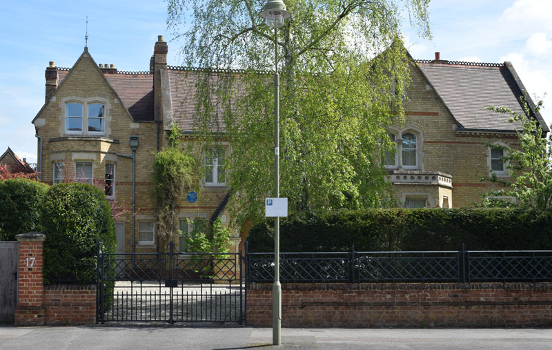 17 Bradmore Road