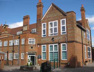 East Oxford Primary School