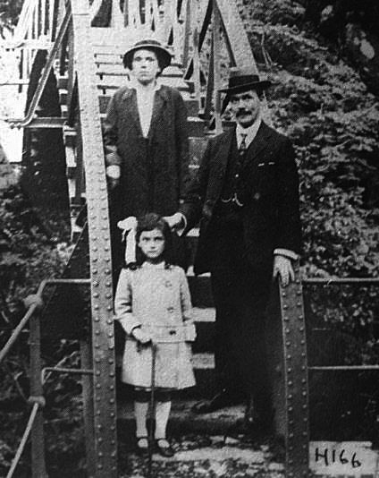 Herbert Payne and family